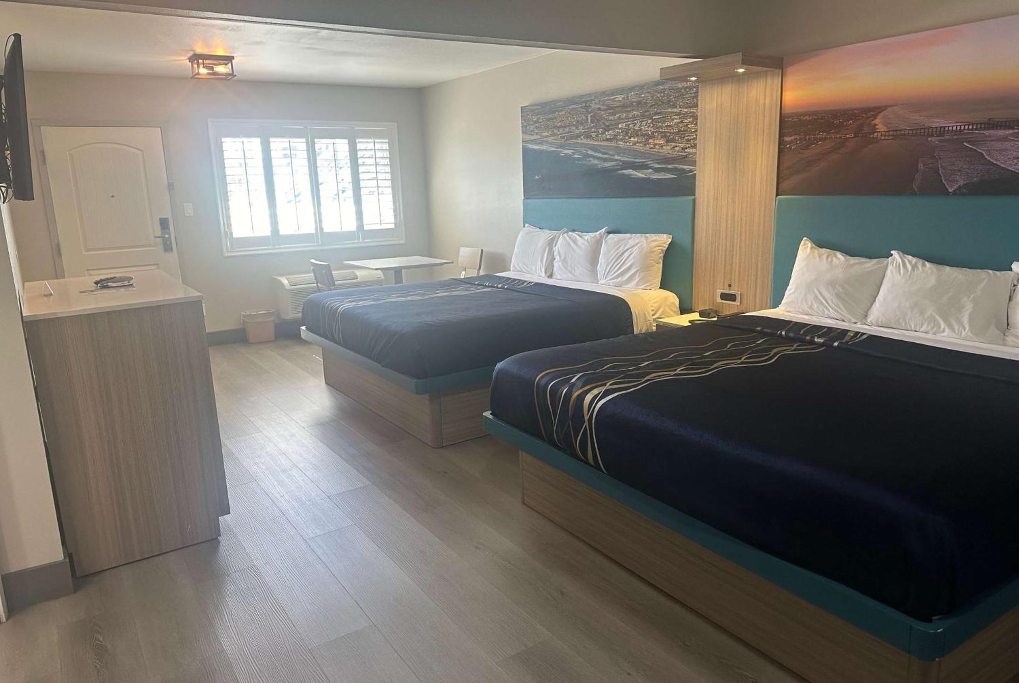 Super 8 By Wyndham Oceanside Downtown Hotell Exteriör bild